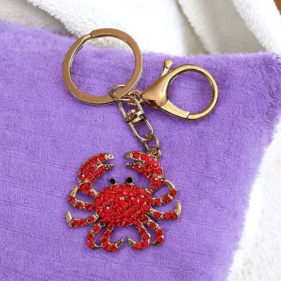 Crab Red Rhinestone Gold Tone Keychain NWT - Picture 1 of 3
